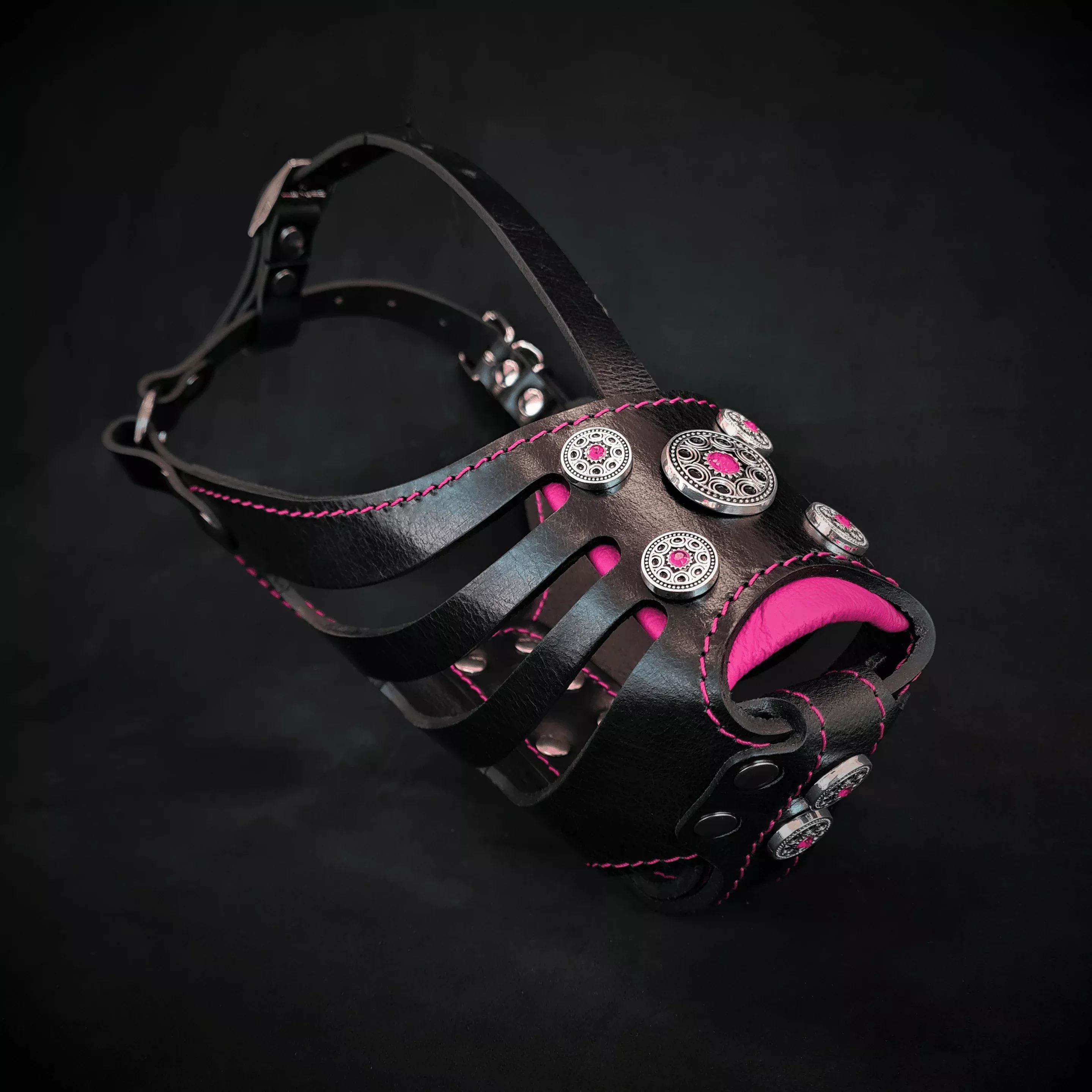bijou-basket-muzzle-black-pink The ''Bijou'' Basket Muzzle Black & Pink