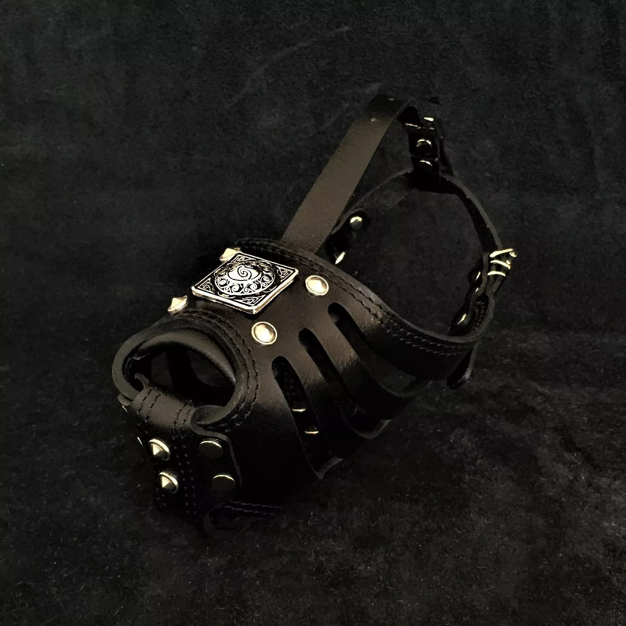 eros-basket-muzzle-all-black ''Eros'' Basket Muzzle All Black