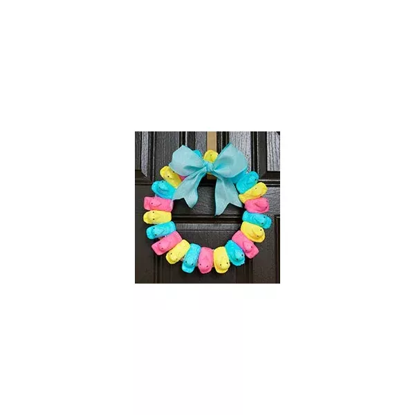 peep-this-sweet-wreath-idea “Peep” This Sweet Wreath Idea